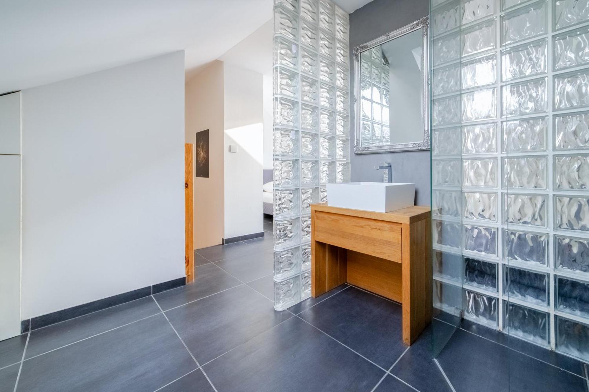 פראג Modaloft Duplex By Rentez מראה חיצוני תמונה
